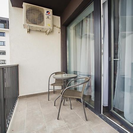 Trio Pink Apartment Oradea Ngoại thất bức ảnh